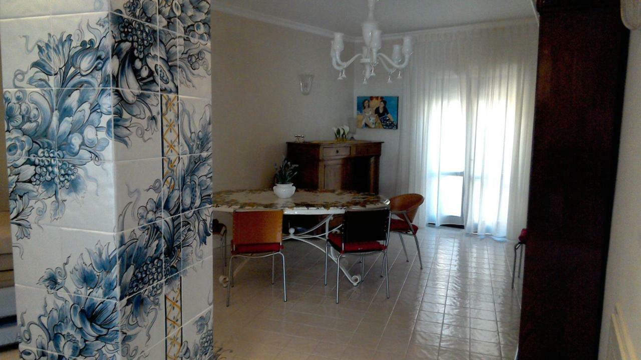 Le Stanze Di Mamma Pia Apartment Casal Velino Exterior photo